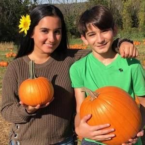 Meet your Posher, Yildiz